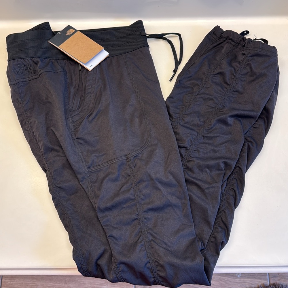 The North Face Women’s Pants Bottom - Picture 3 of 11